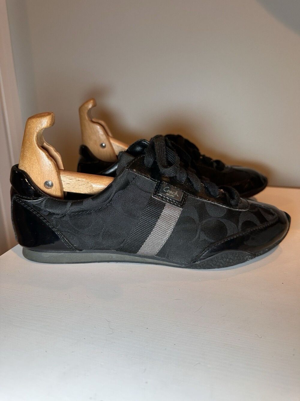 Coach Kinsley Black Signature C Monogram Patent Leather Trim Sneakers Size 9M